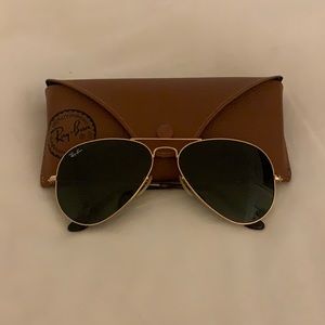 Sold - RAY BAN aviator - brand new